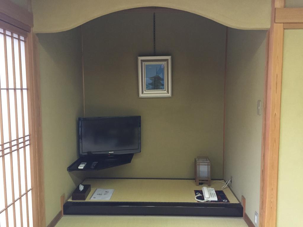 Ryokan Mitsuwa Toyooka  Extérieur photo